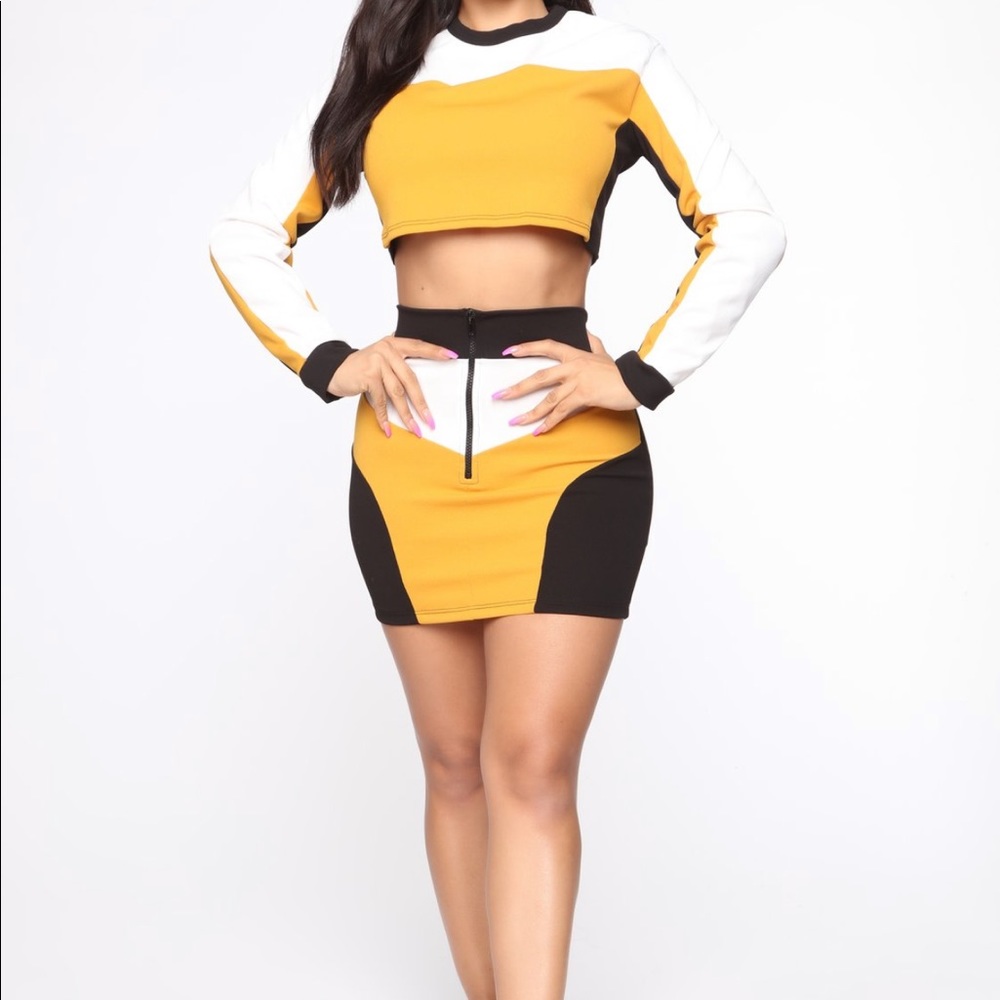 Fashion Nova Two Piece - Caught You Looking Set
